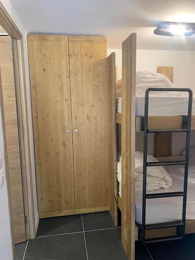 וארס Studio Neuf Et Chaleureux דירה